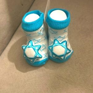 One Pair of Cozy Rattle Socks BNWT